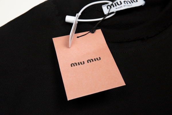 ブランドパーカー内部構造